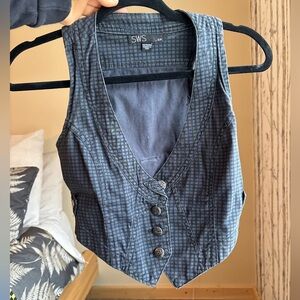 SWS Women's Navy Checkered Button-Up Blouse